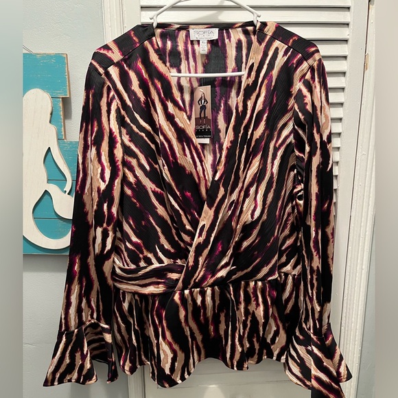 Chic Zibra Print Wrap Blouse with Ruffles - Picture 9 of 9